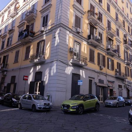 Appartamento La Dimora Di Giulietta Napoli Esterno foto